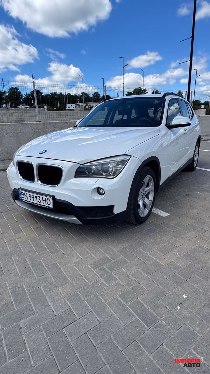 BMW X1 - фото 2