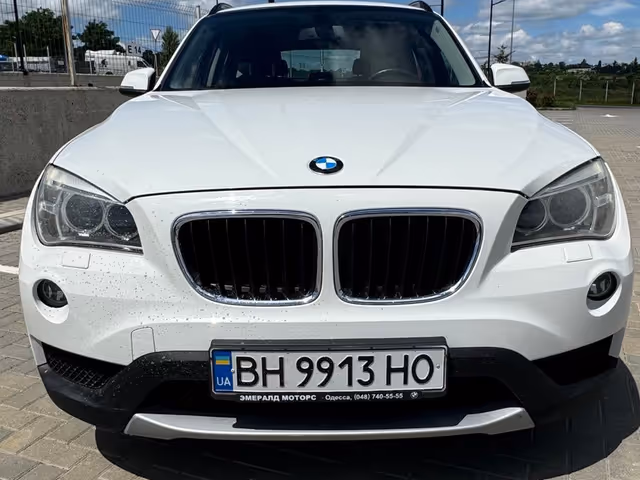 BMW X1 - фото 3