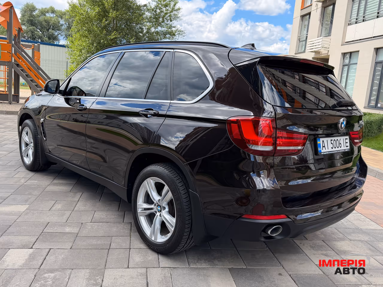 BMW X5 - фото 10