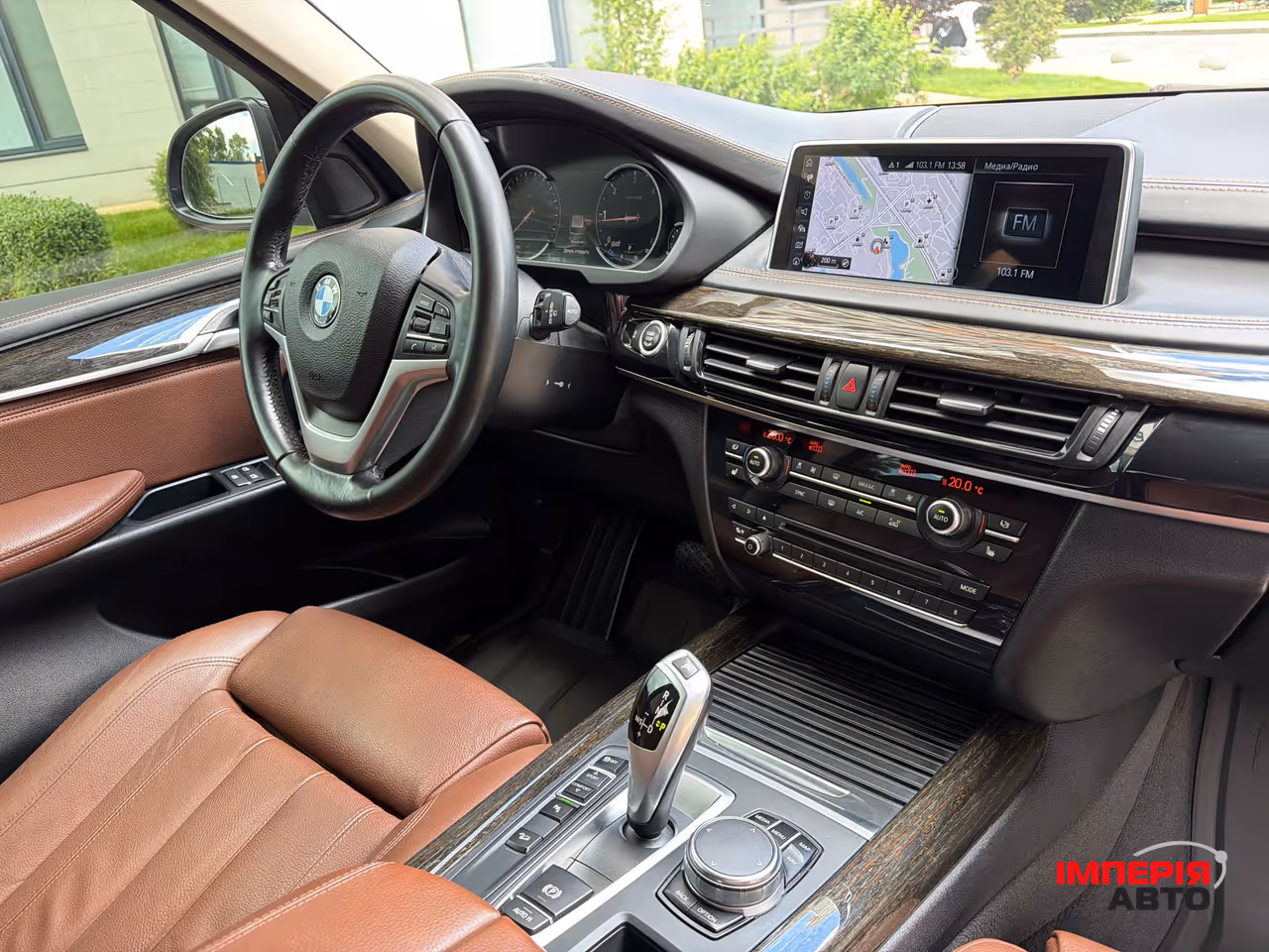BMW X5 - фото 3