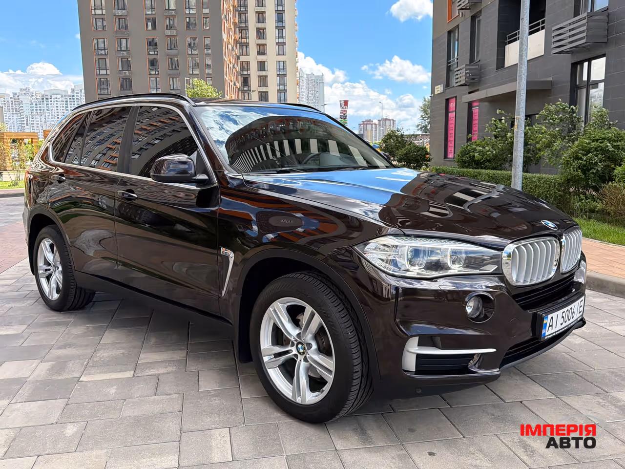 BMW X5 - фото 6