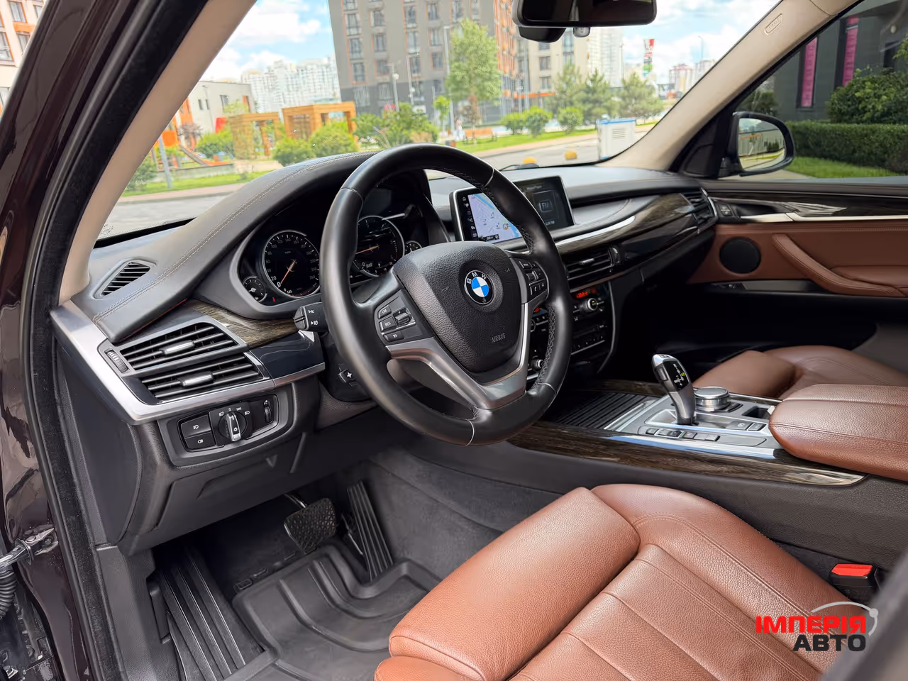 BMW X5 - фото 14