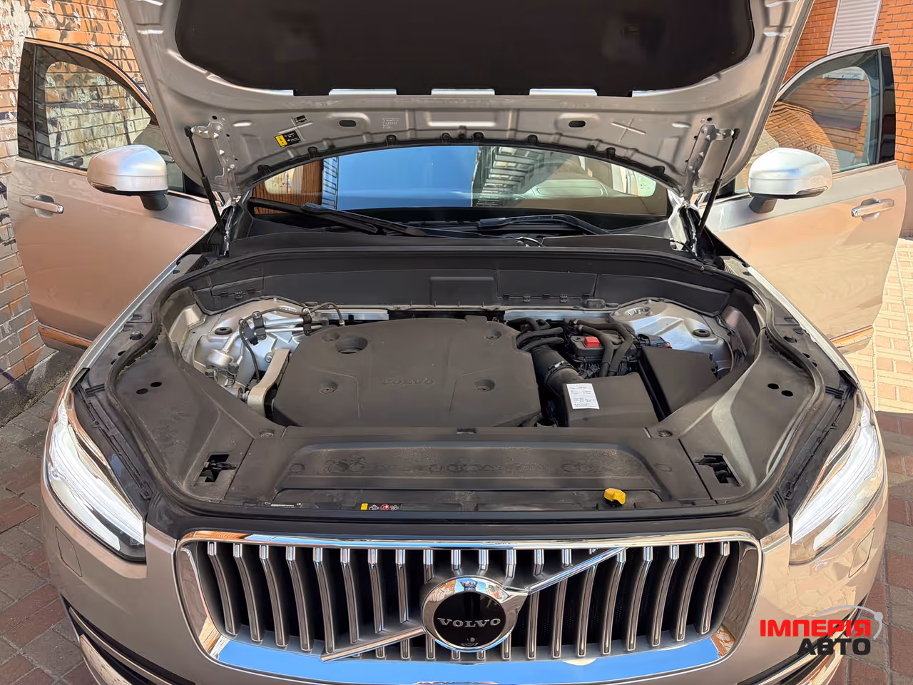 Volvo XC90 - фото 38