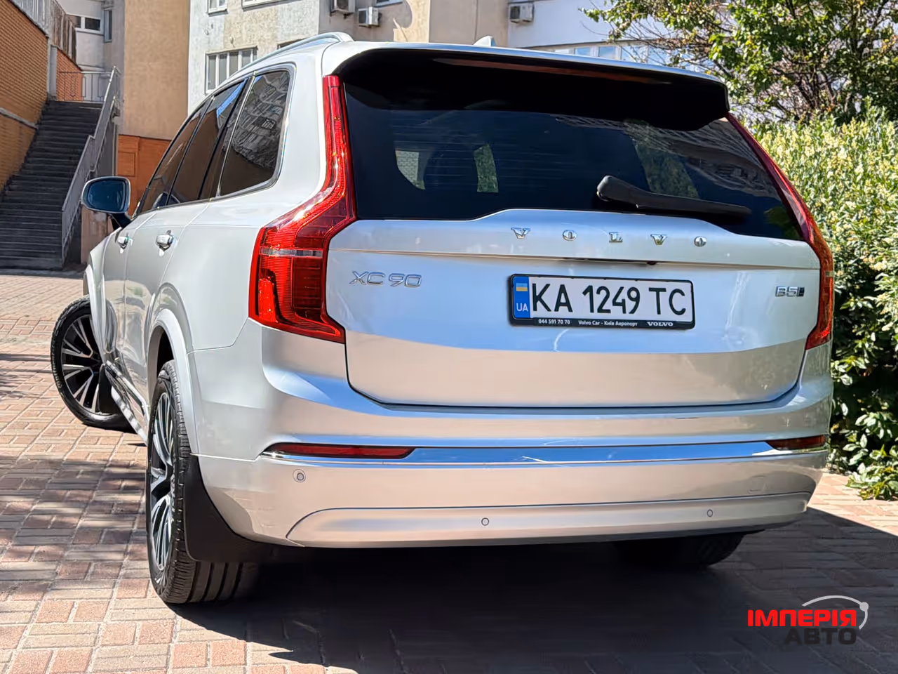 Volvo XC90 - фото 2