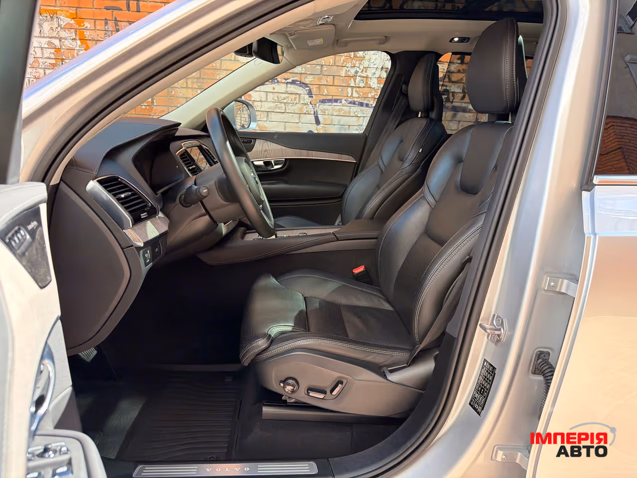 Volvo XC90 - фото 15