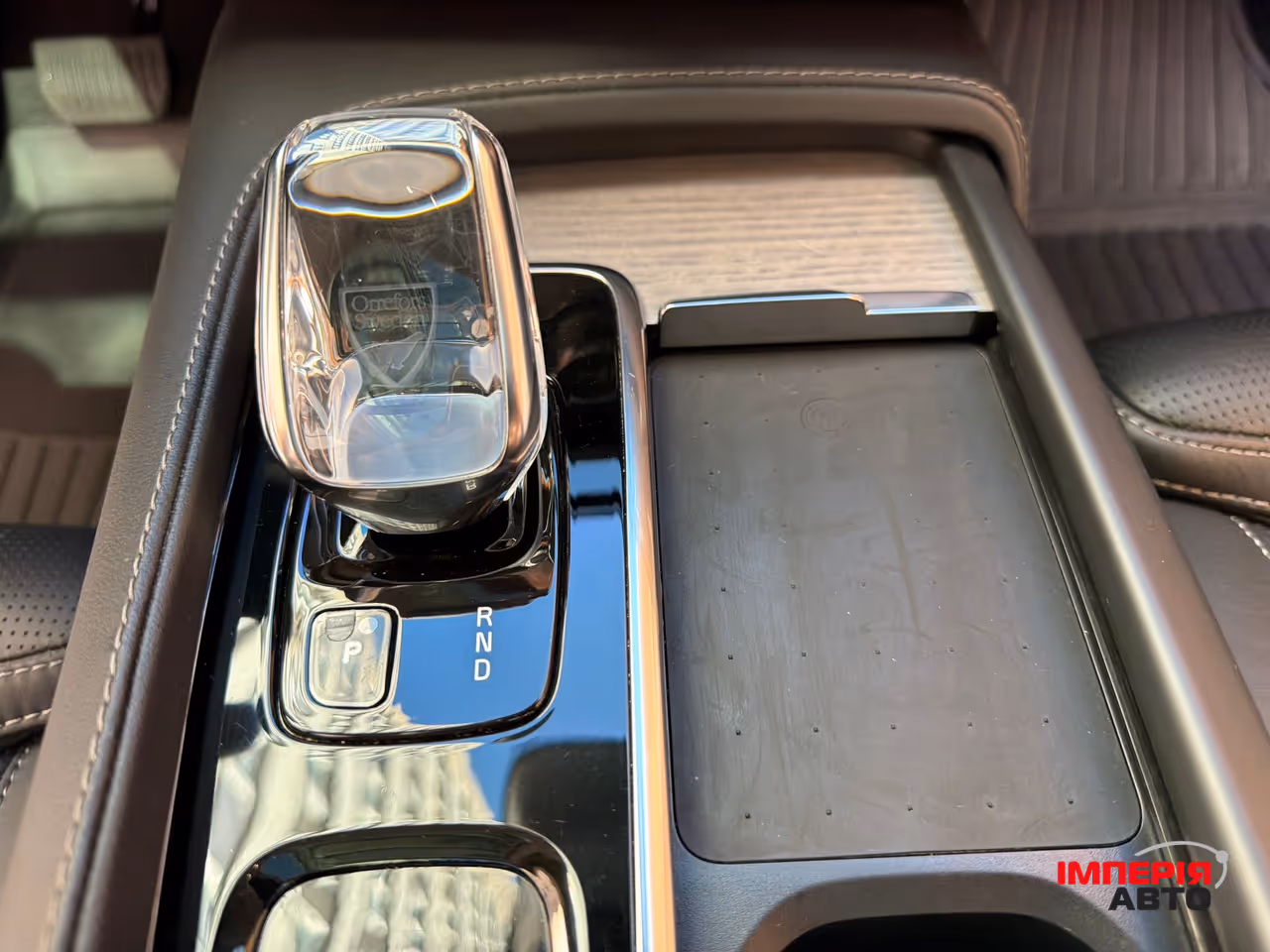 Volvo XC90 - фото 24