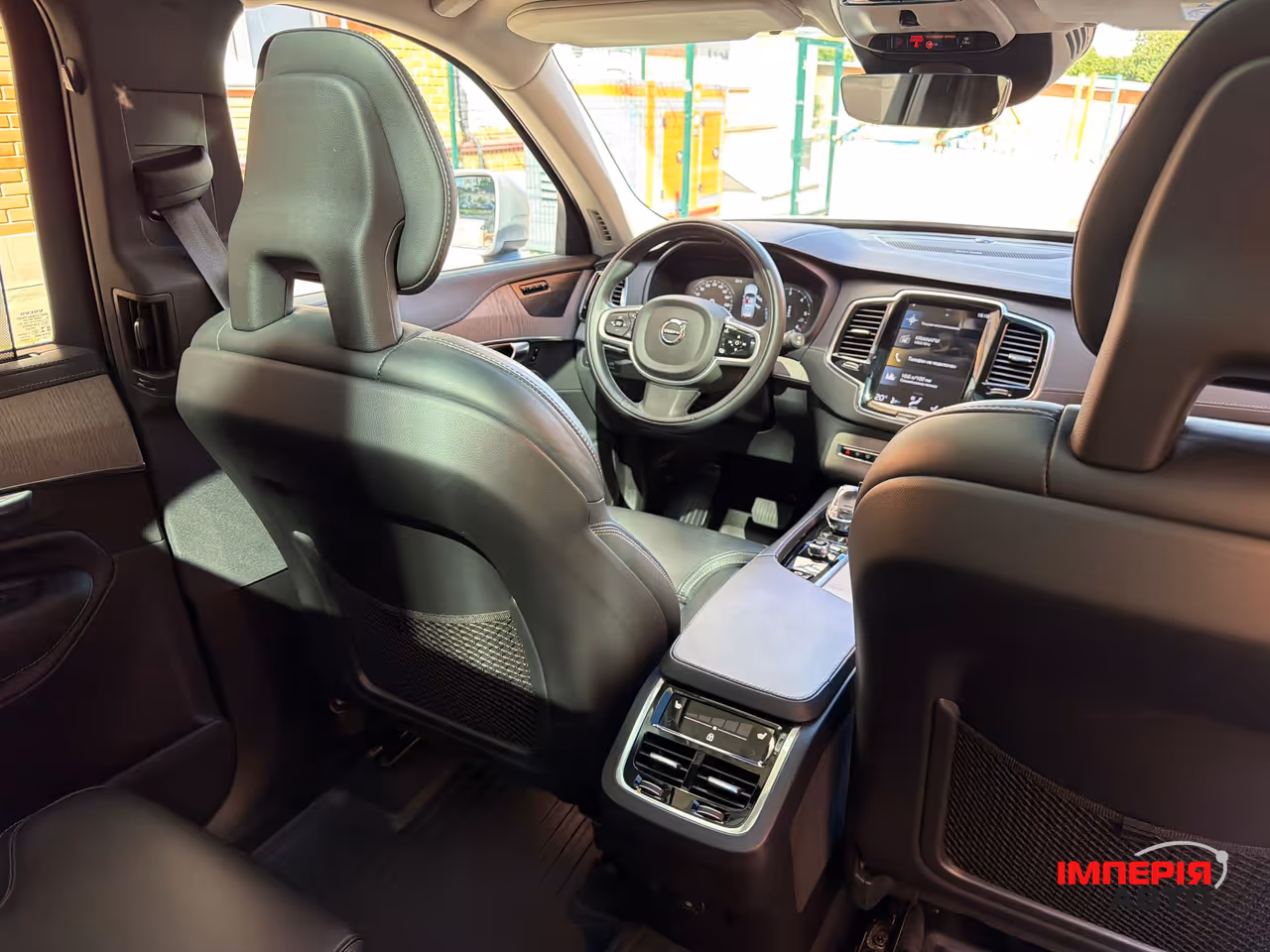 Volvo XC90 - фото 4