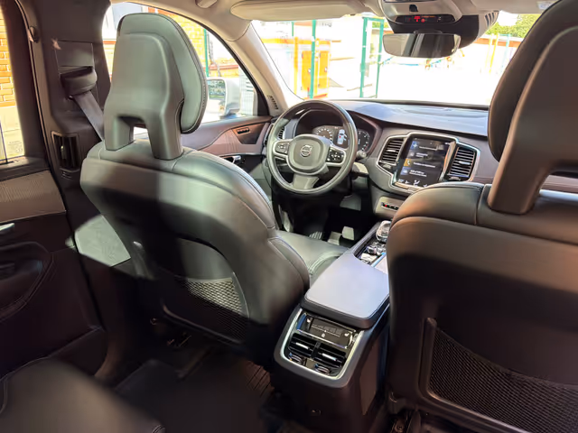 Volvo XC90 - фото 4