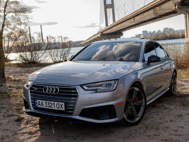 Audi S4 - зображення 5