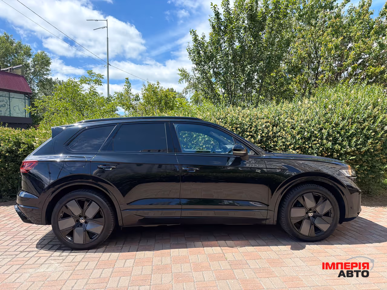 Volkswagen Touareg - фото 7