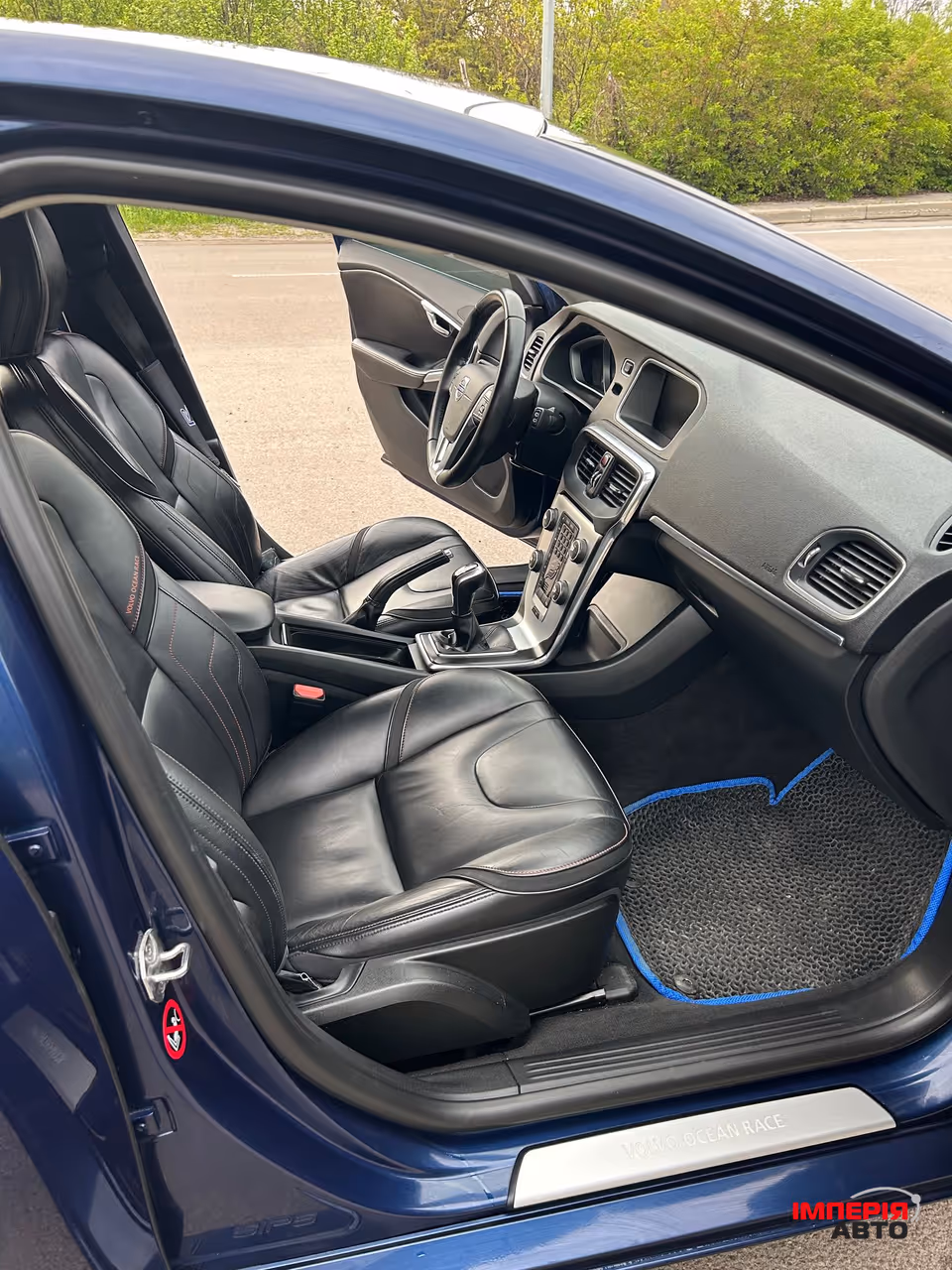 Volvo V40 - фото 19