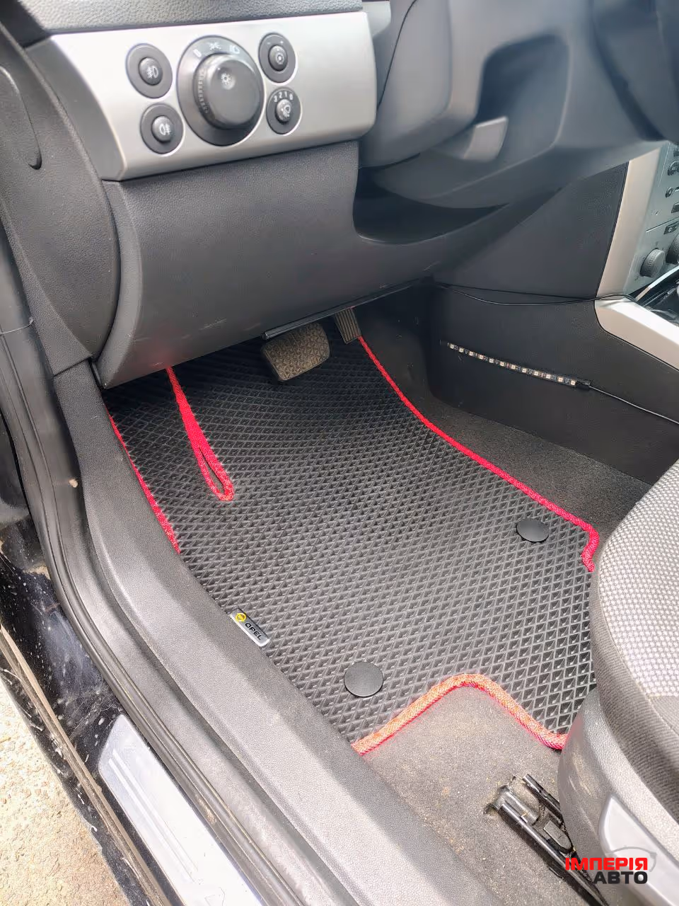Opel Astra - фото 18