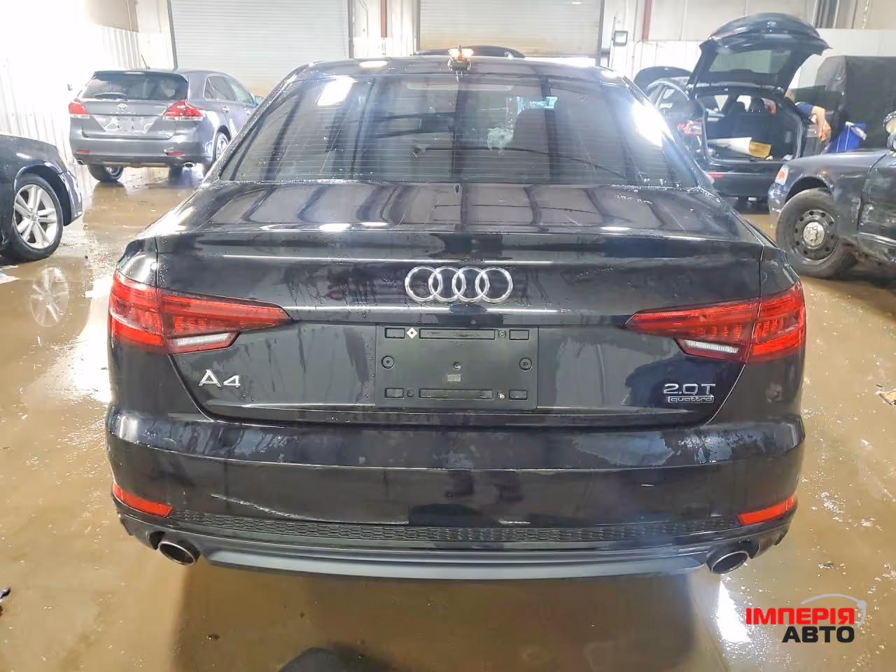 Audi A4 - фото 7