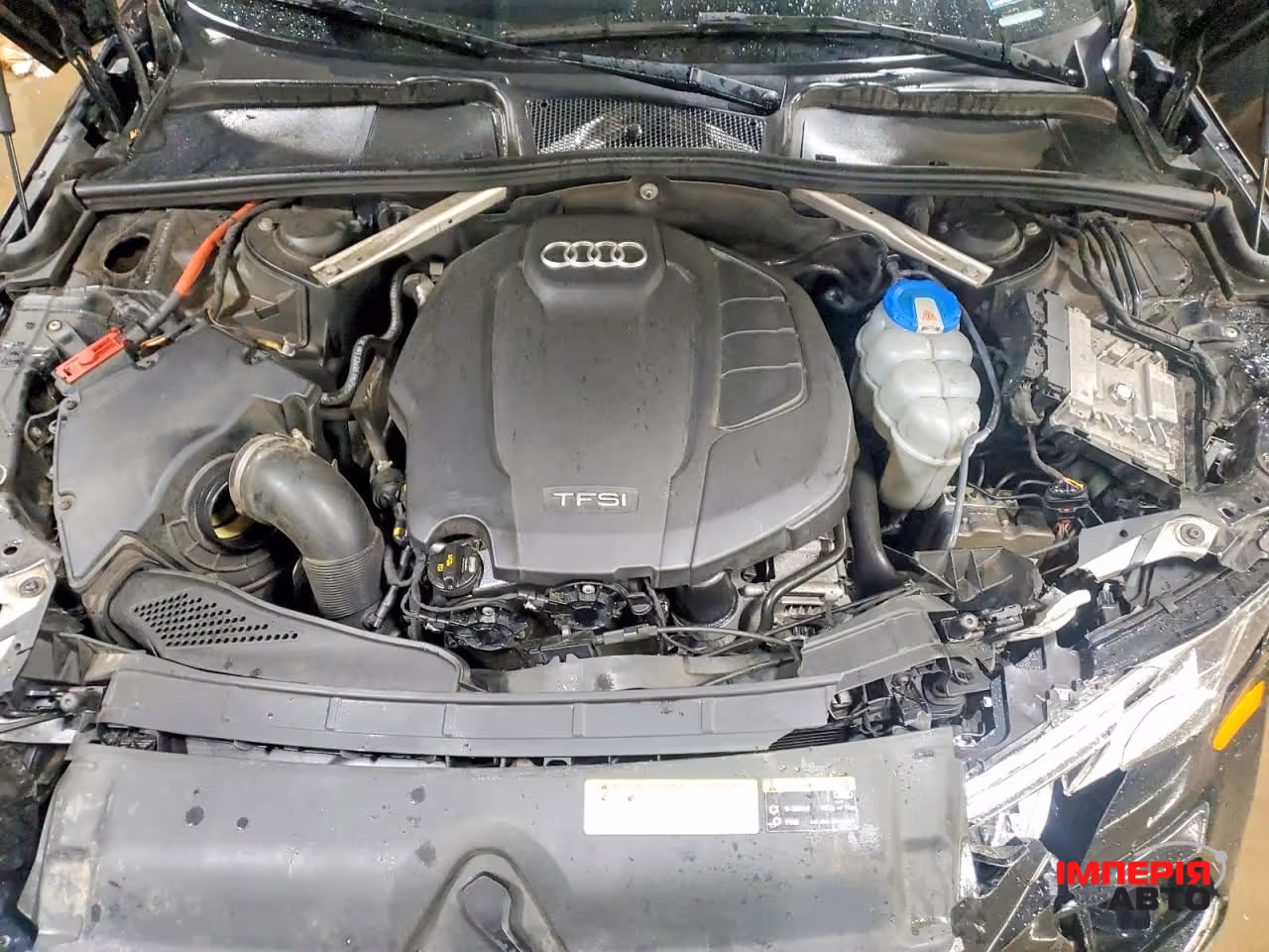 Audi A4 - фото 11