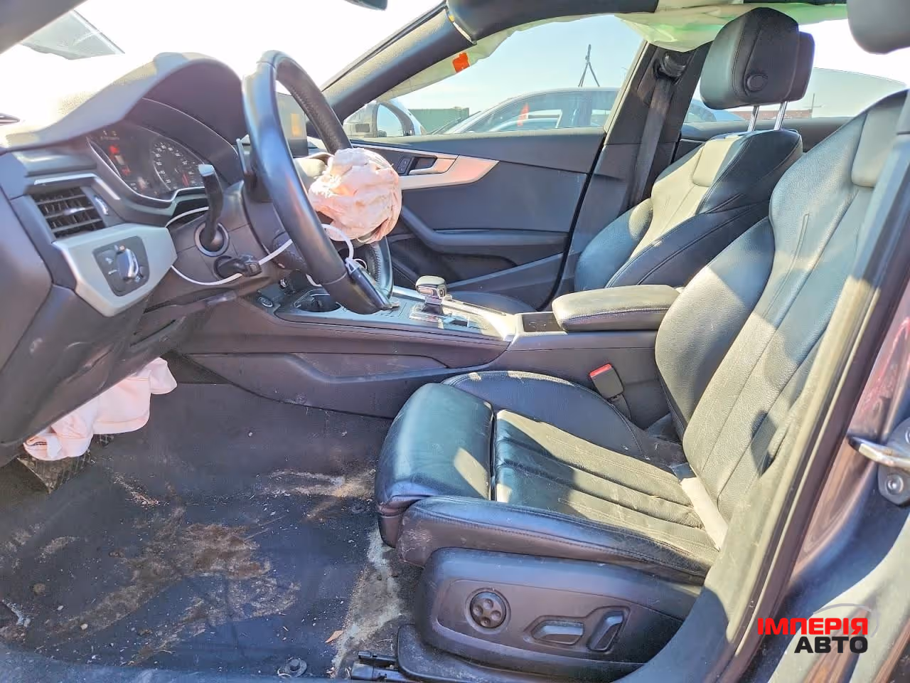 Audi A4 - фото 7