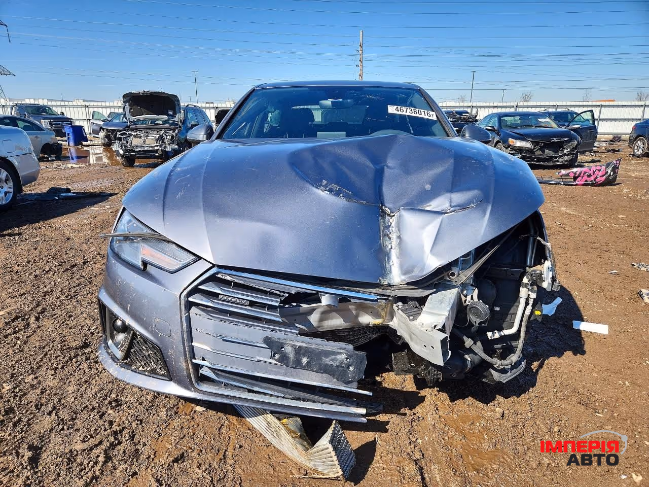 Audi A4 - фото 5