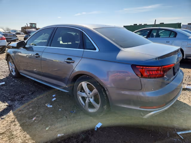 Audi A4 - фото 2