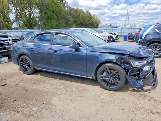 Audi A4 - фото 4