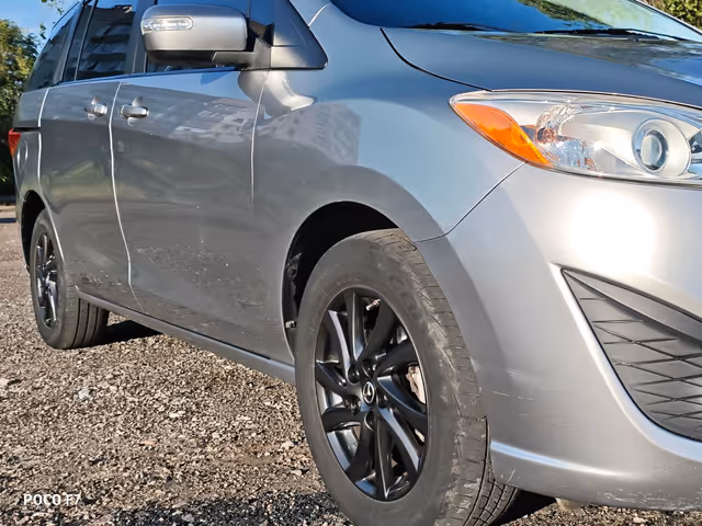 Mazda 5 - фото 2