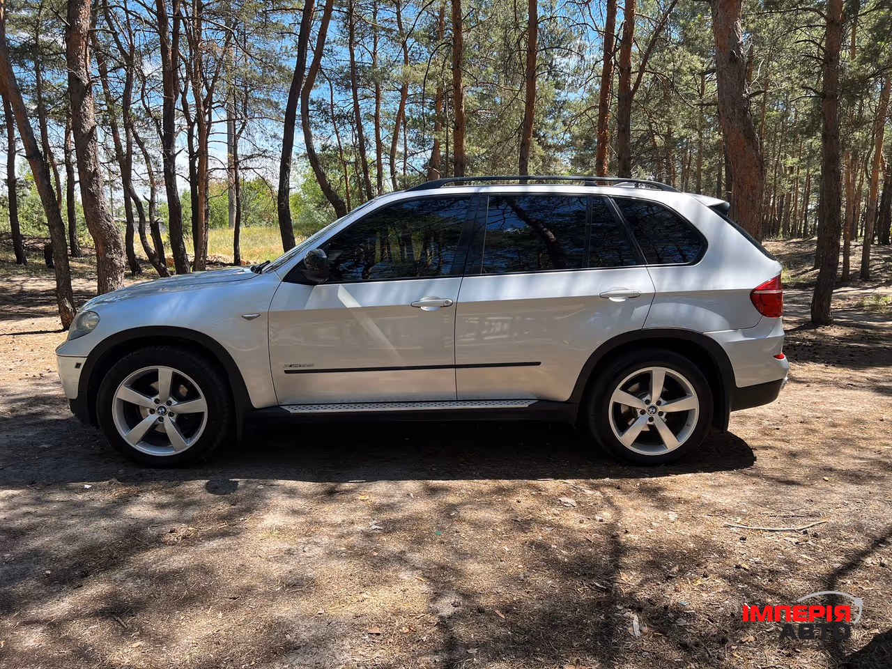 BMW X5 - фото 9