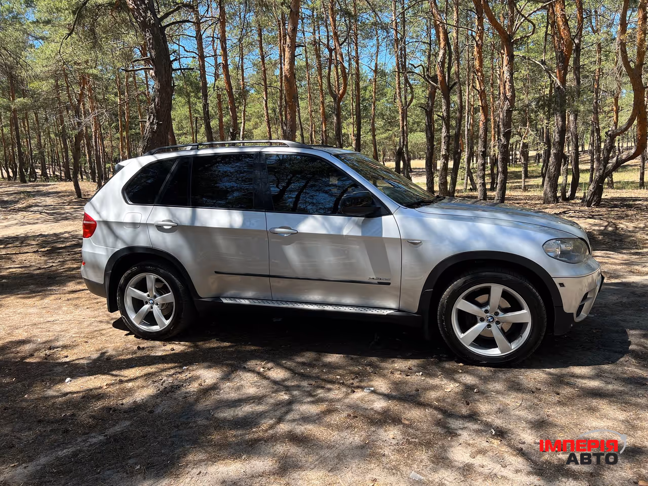 BMW X5 - фото 5
