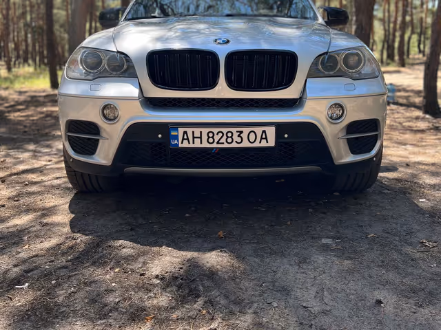 BMW X5 - фото 3