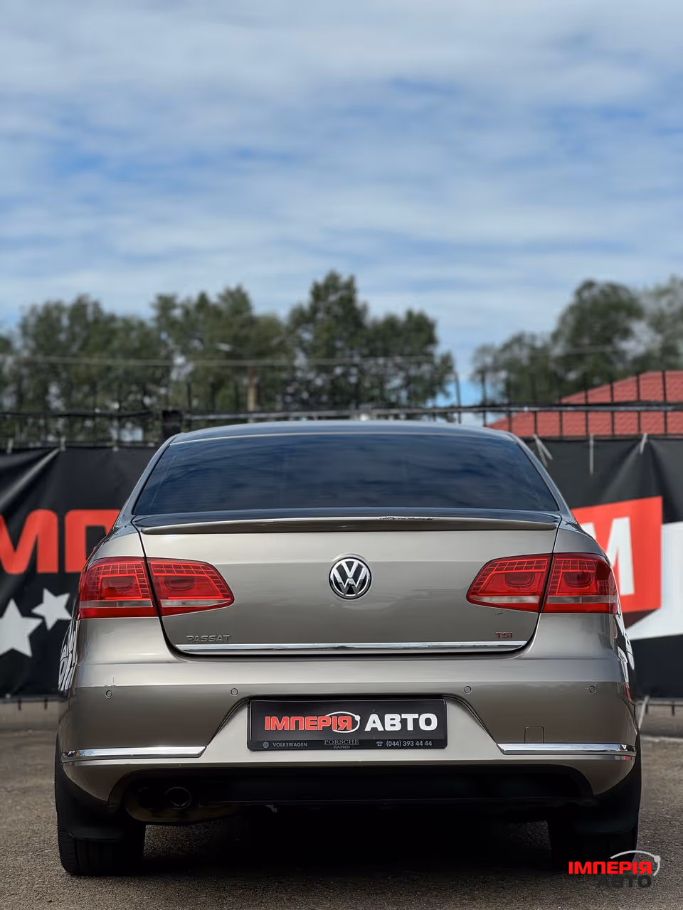 Volkswagen Passat - фото 5