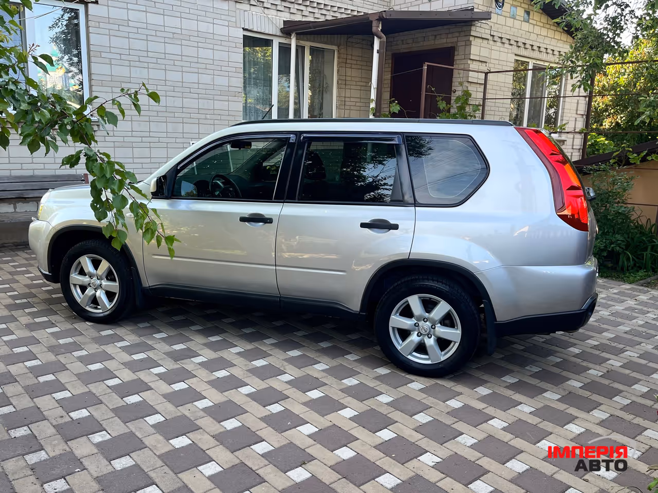Nissan X-Trail - фото 4