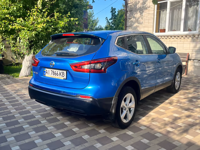 Nissan Qashqai - фото 3