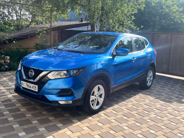 Nissan Qashqai - фото 2