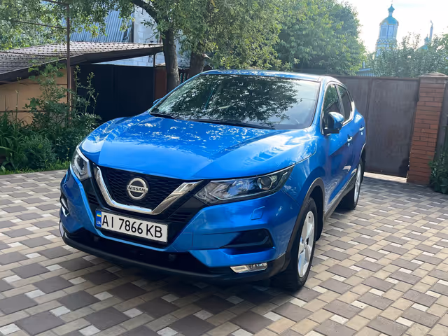 Nissan Qashqai - фото 5