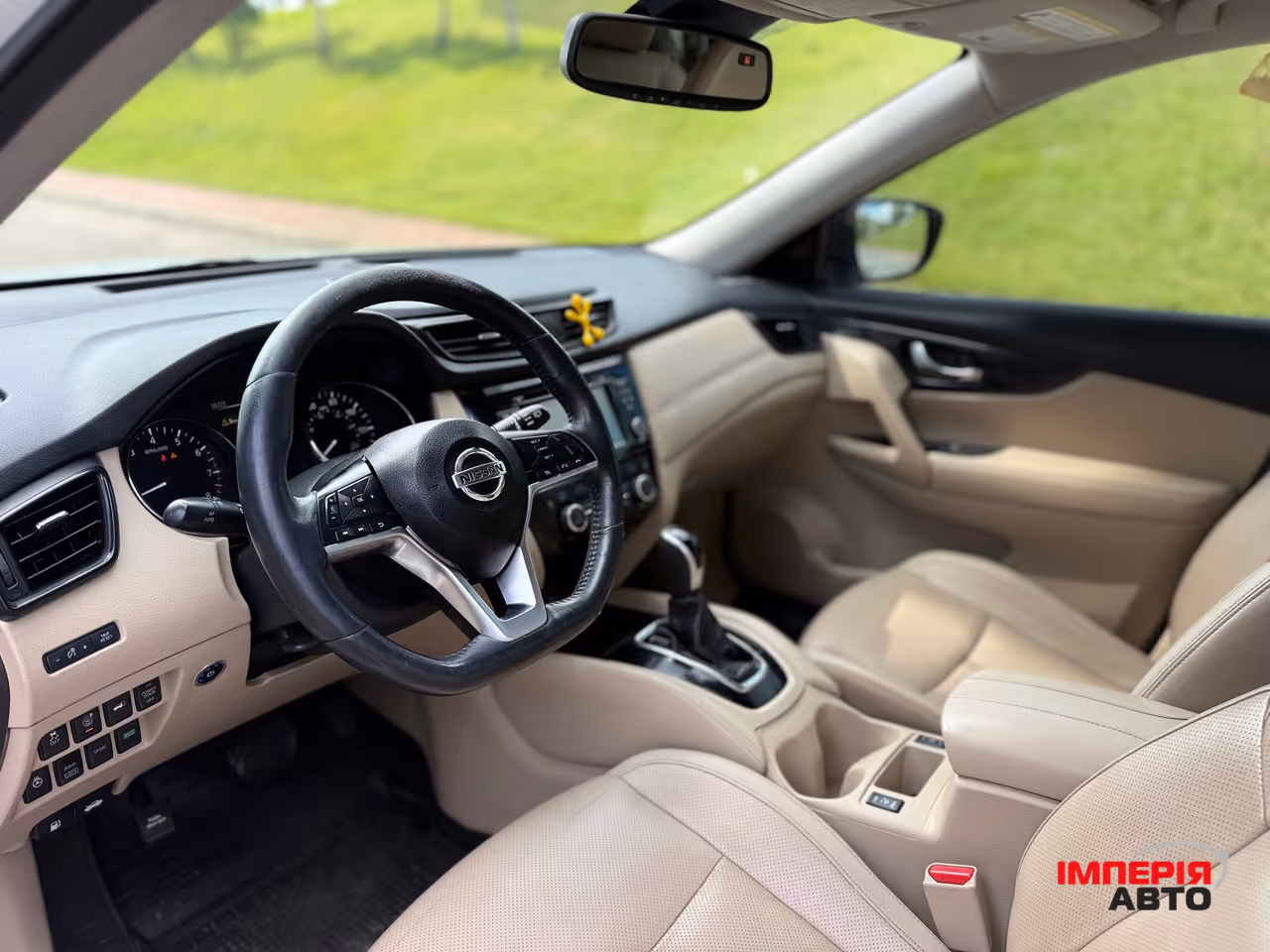 Nissan Rogue - фото 12
