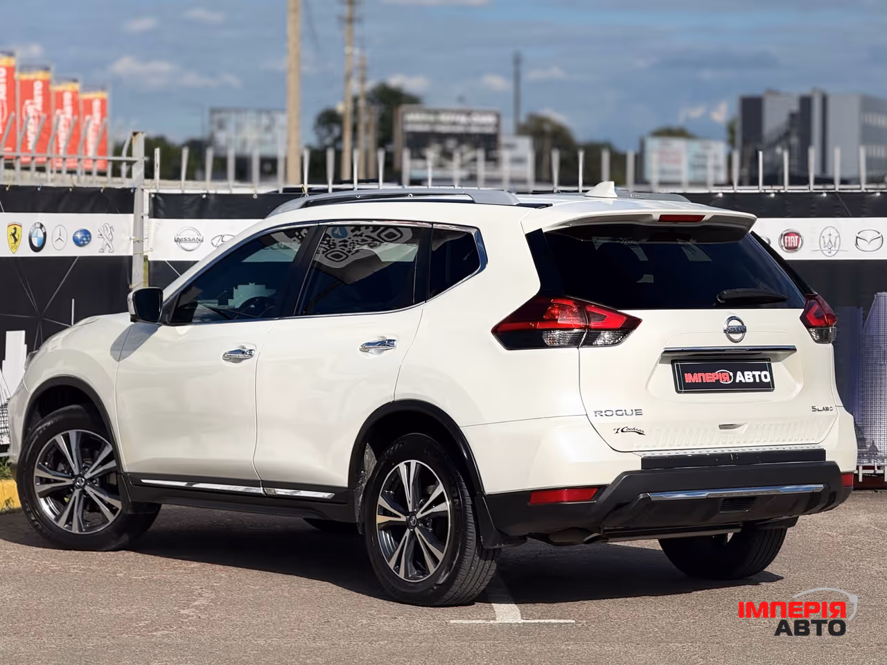 Nissan Rogue - фото 18