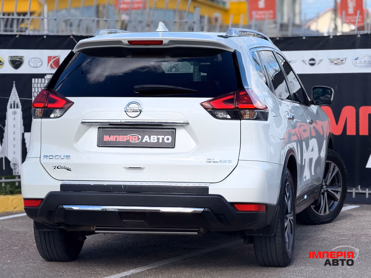 Nissan Rogue - фото 19