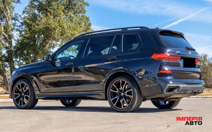 BMW X7 - фото 6