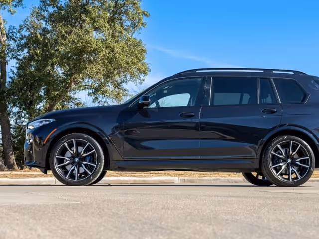 BMW X7 - фото 5
