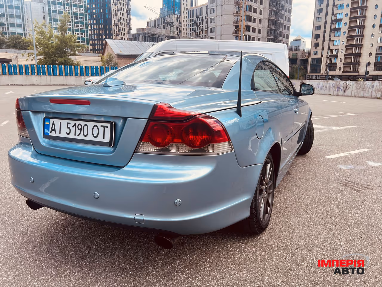 Volvo C70 - фото 7