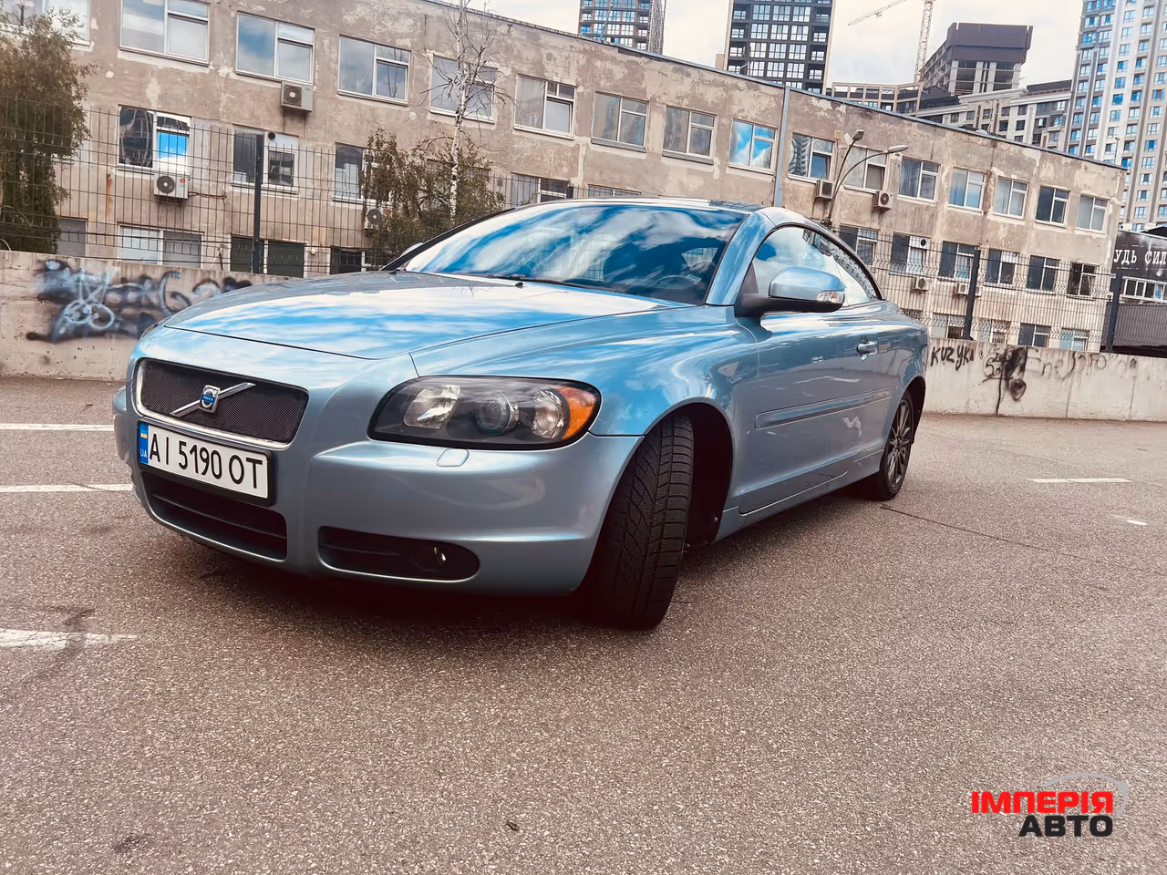 Volvo C70 - фото 2