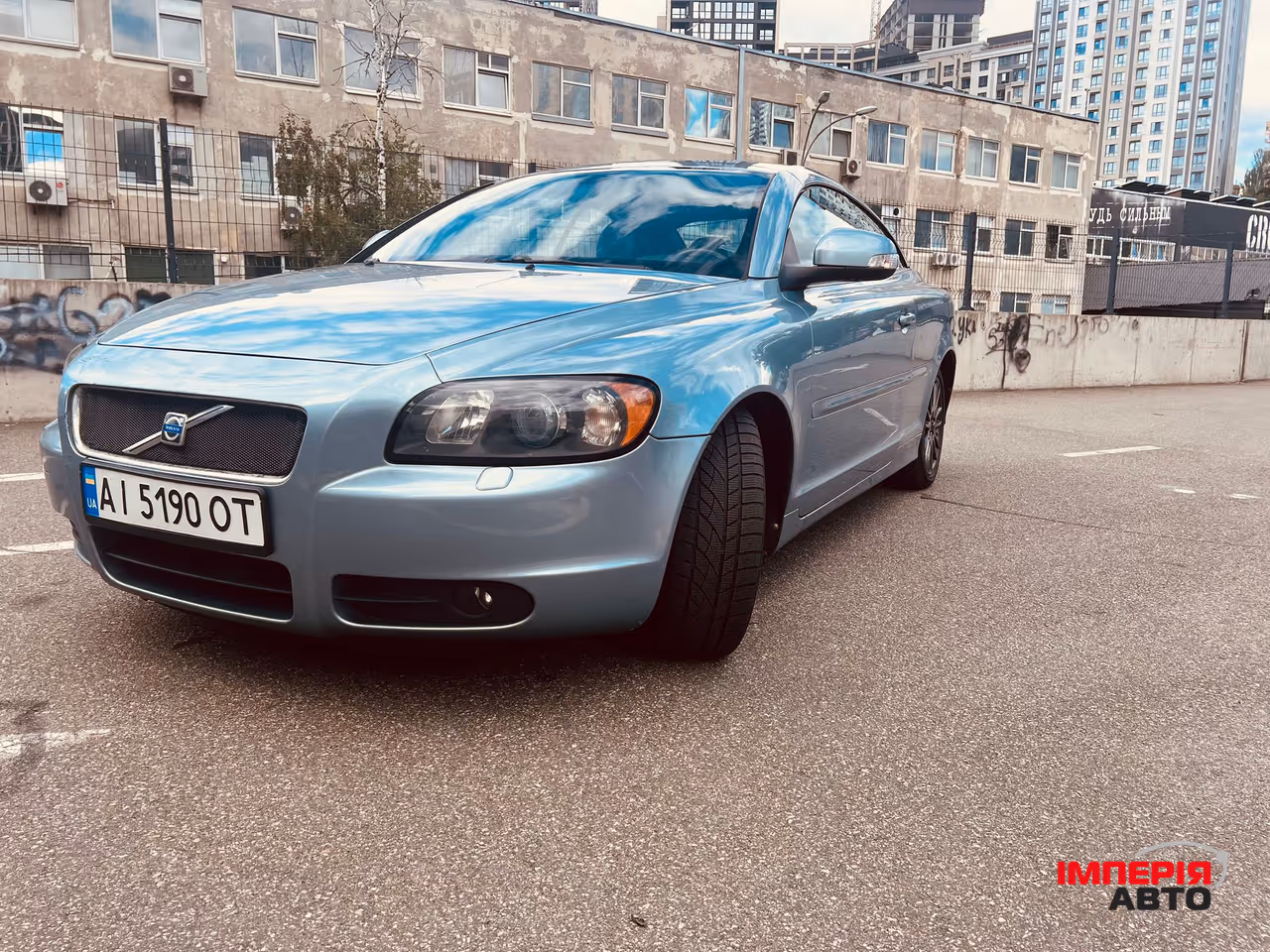 Volvo C70 - фото 1