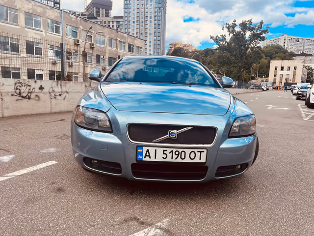 Volvo C70 - фото 5
