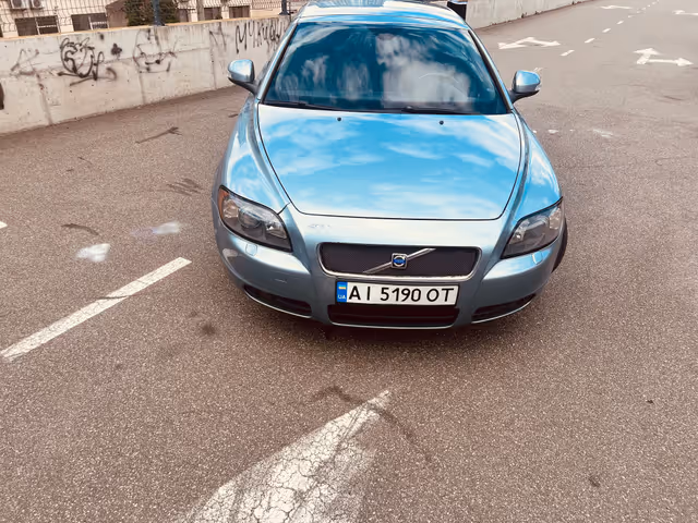 Volvo C70 - фото 4