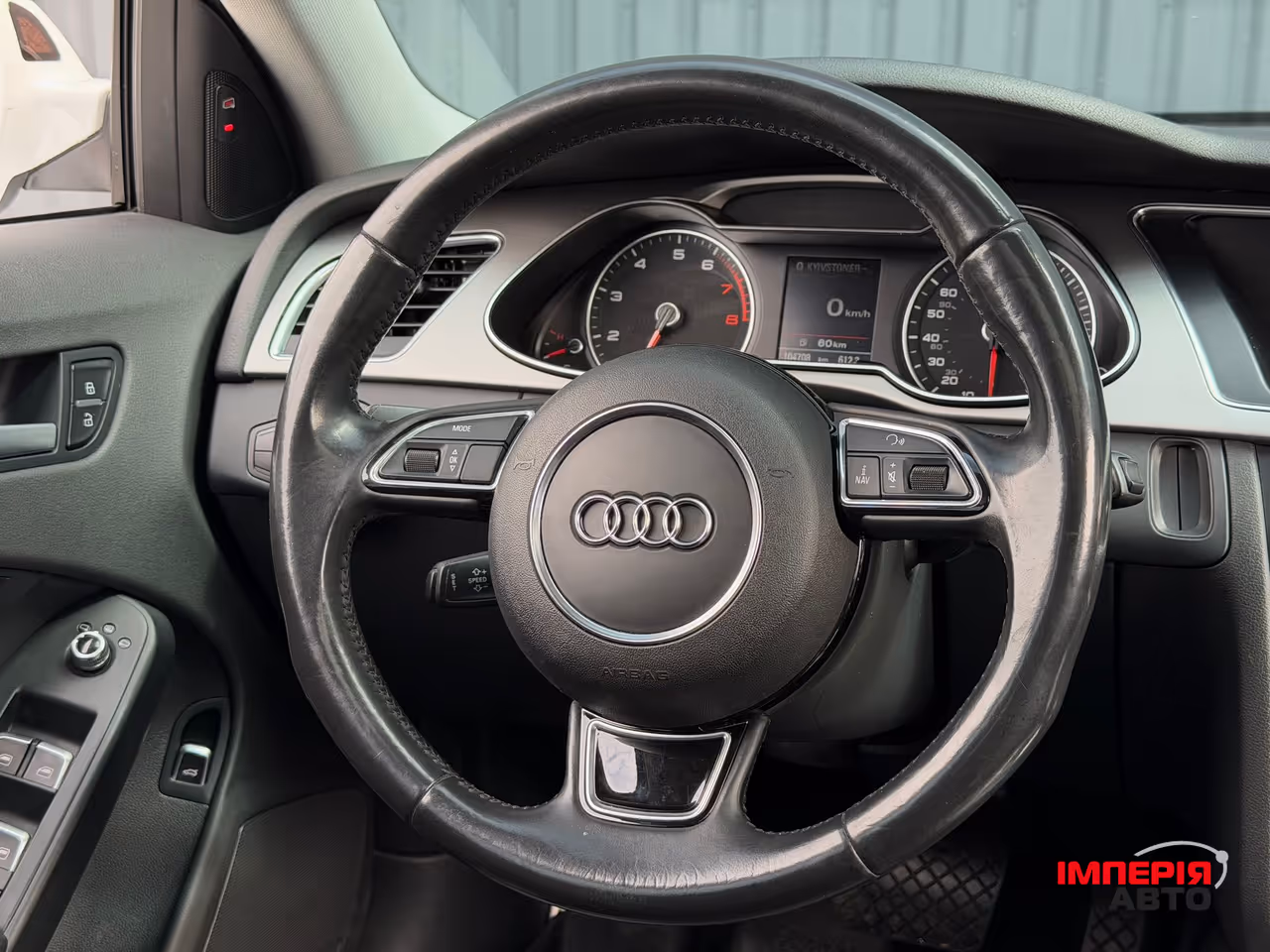 Audi A4 - фото 14