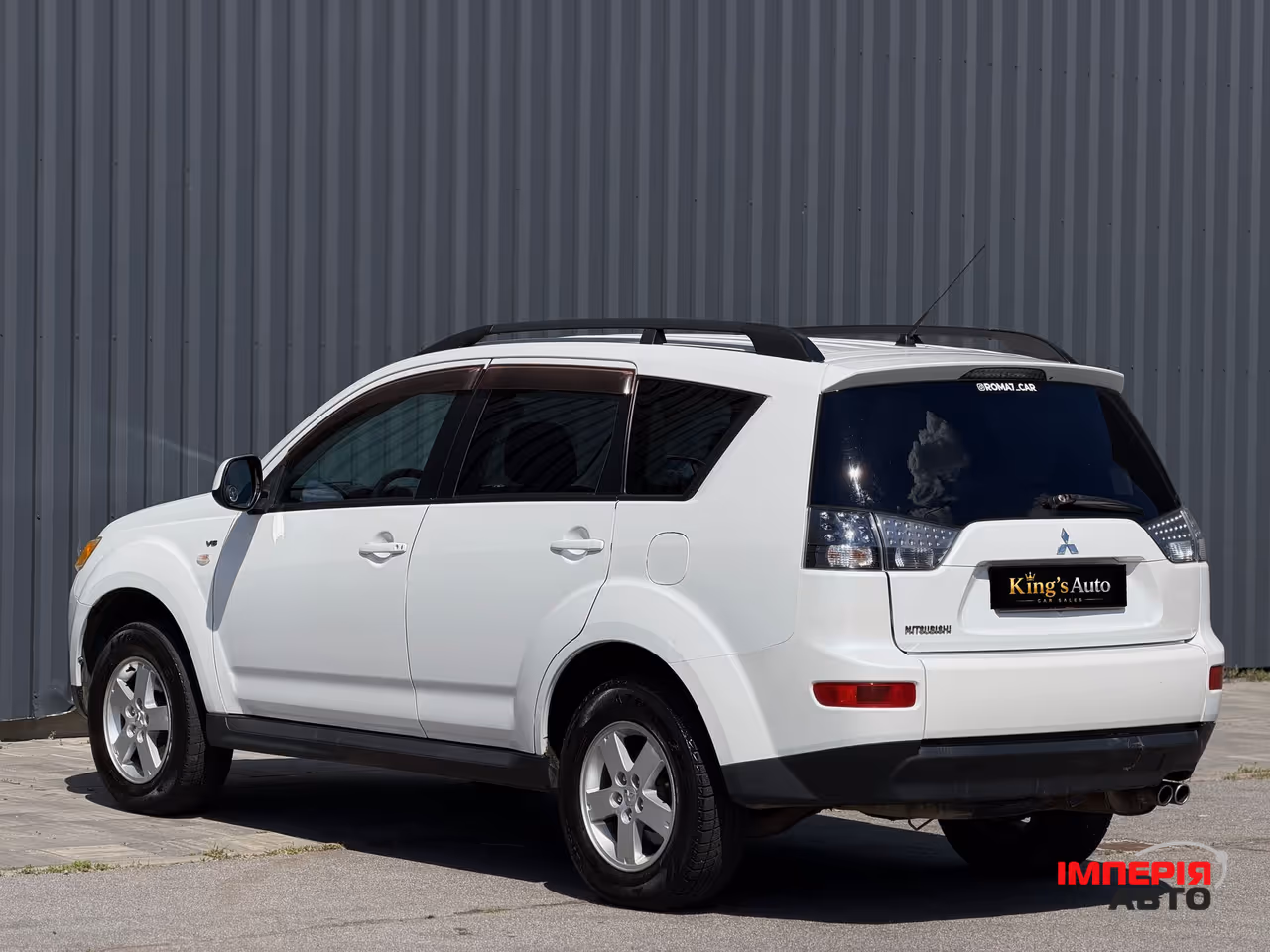 Mitsubishi Outlander - фото 6