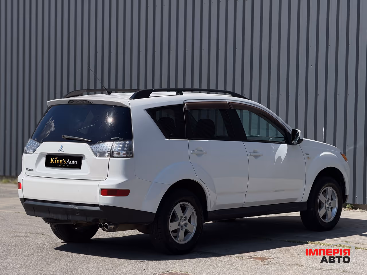 Mitsubishi Outlander - фото 9