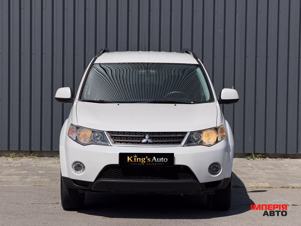 Mitsubishi Outlander - фото 2