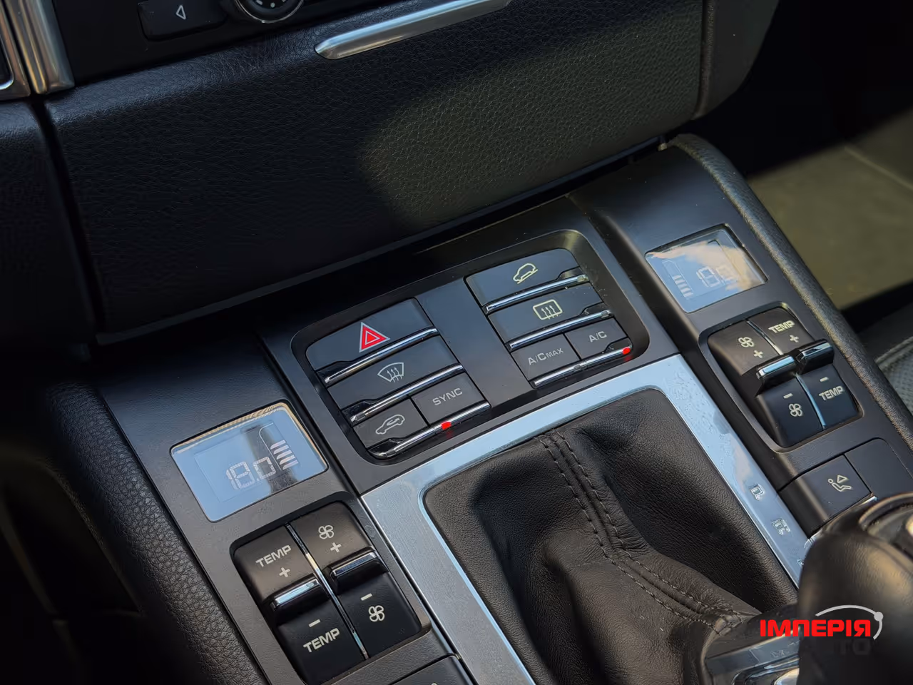 Porsche Macan - фото 18
