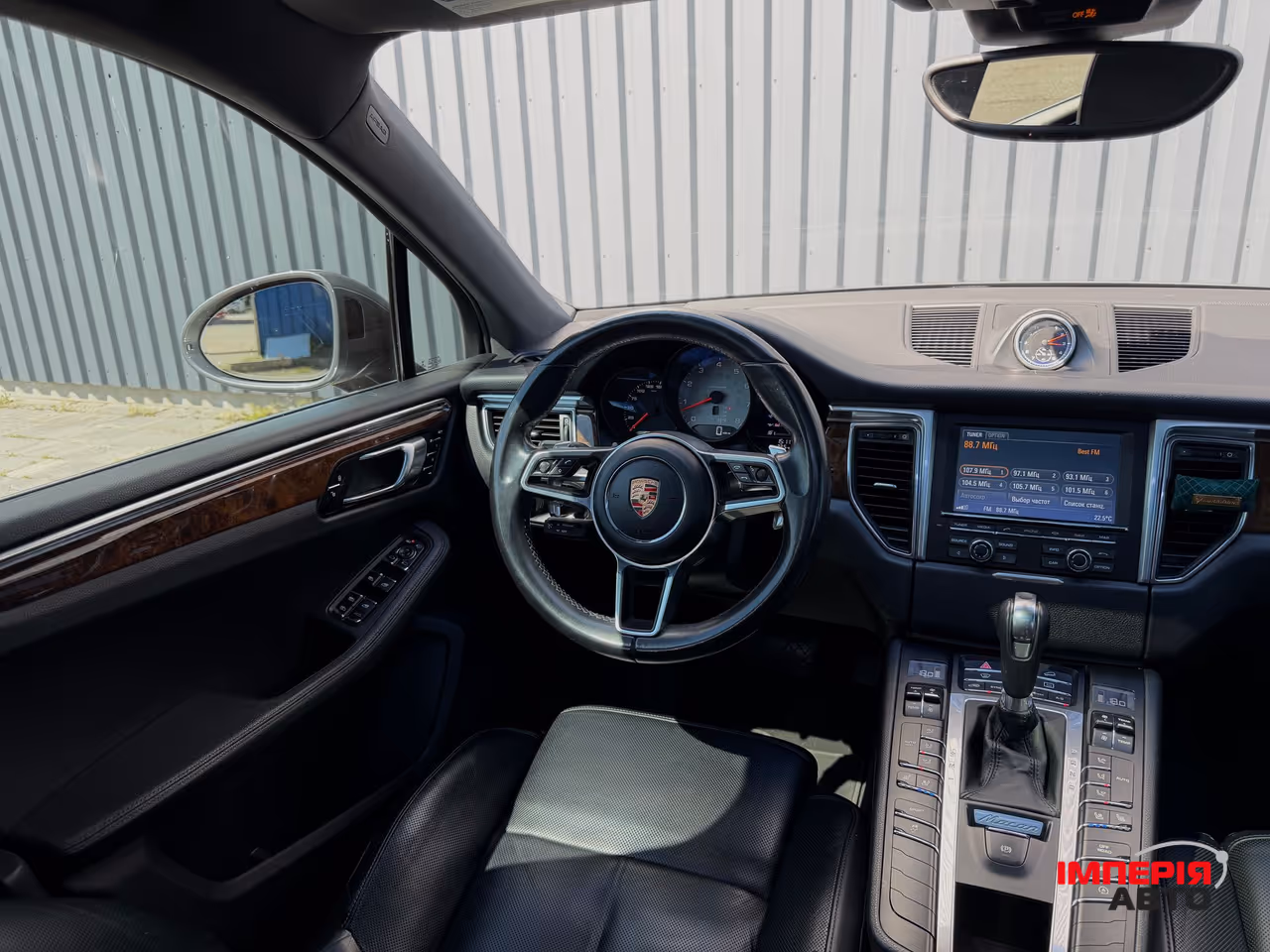 Porsche Macan - фото 11