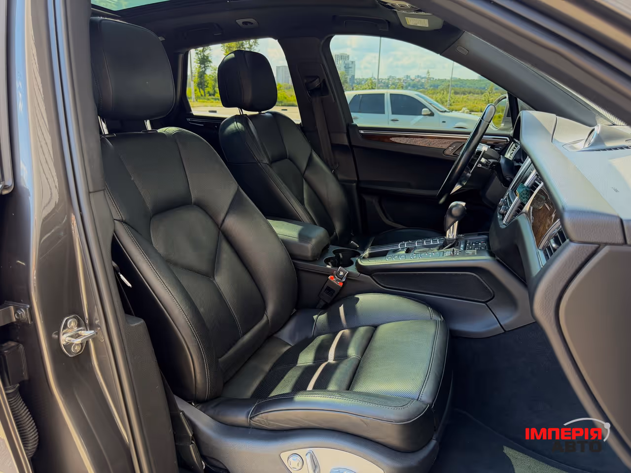 Porsche Macan - фото 10