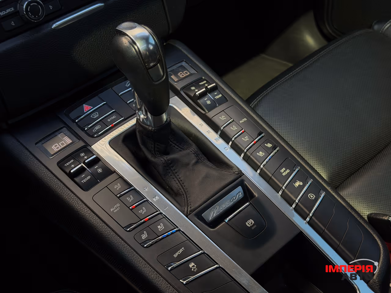 Porsche Macan - фото 19