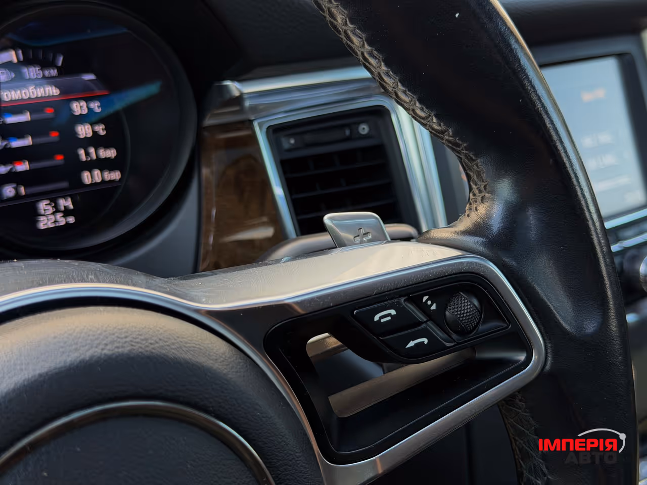 Porsche Macan - фото 22